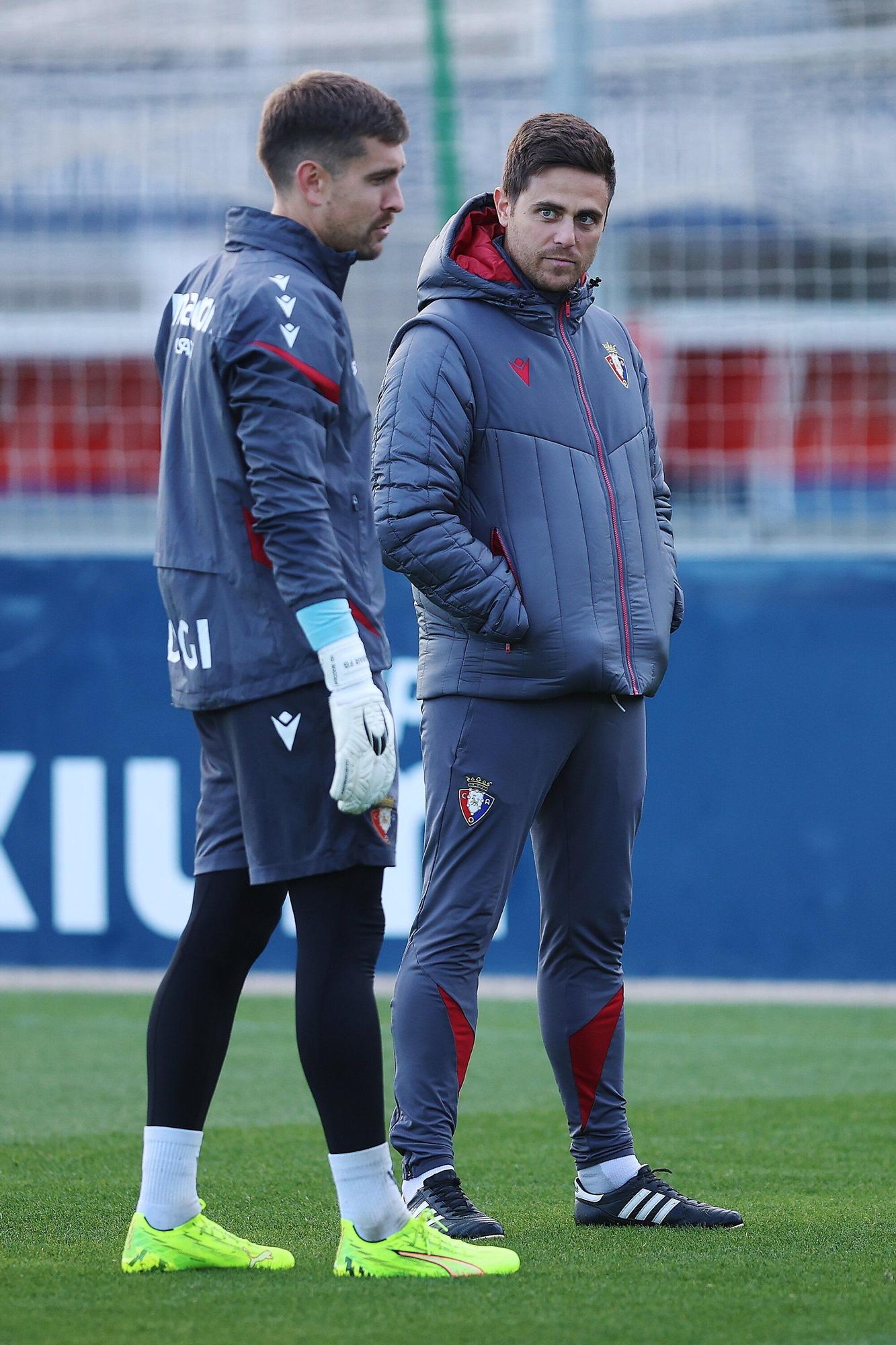 Fotos del entrenamiento de Osasuna (17/11/2025)