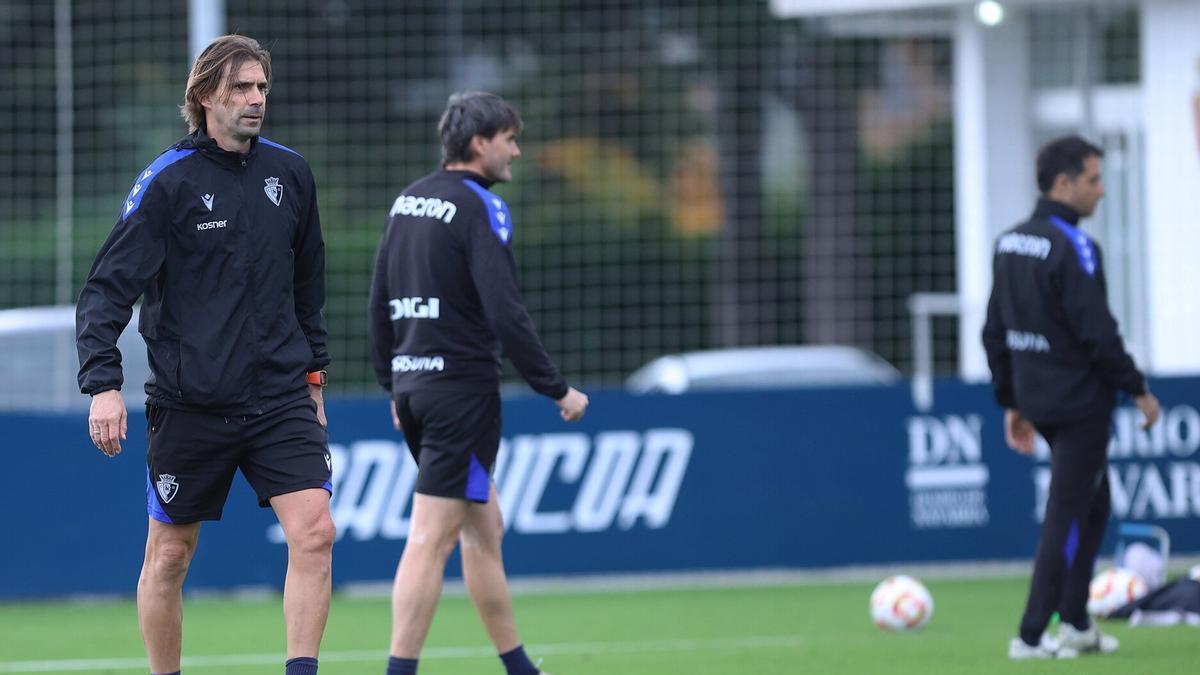 Daniel Pendín, durante el entrenamiento de Osasuna de este lunes.