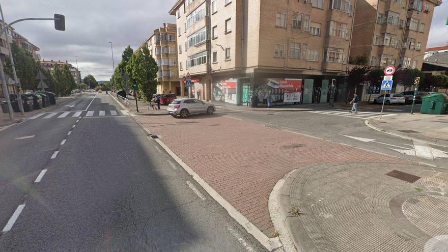 Un herido trasladado al HUN tras una colisión entre dos turismos en Berriozar