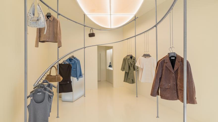 Aterriza en Bilbao una nueva firma de moda