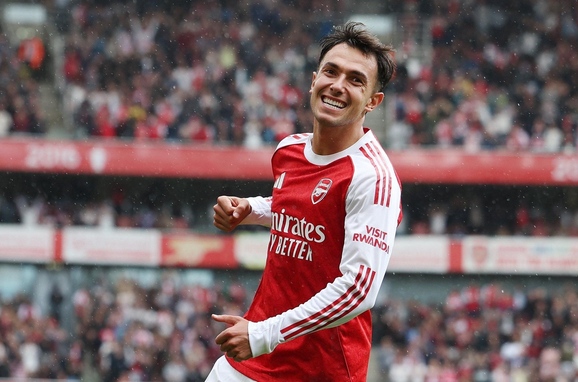 En imágenes: El Arsenal gana con un doblete de Zubimendi y avisa al Athletic
