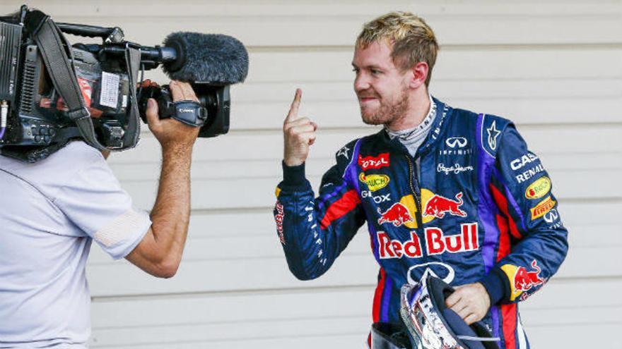Vettel roza el Mundial