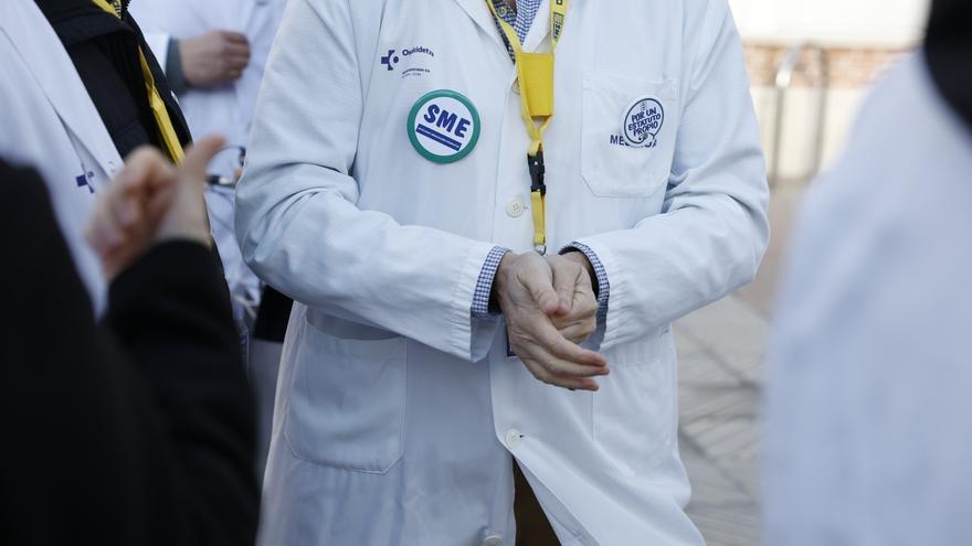 El SME avisa de una "escalada" del conflicto y achaca el 20% de seguimiento de la huelga a servicios mínimos "abusivos"