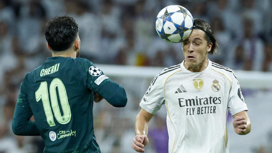 Los laterales del Real Madrid traen de cabeza a Xabi Alonso