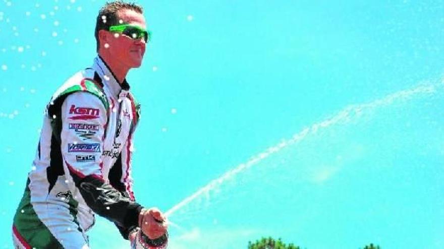 Briatore cree que Schumacher &quot;no habría vuelto si no pensara ganar&quot;