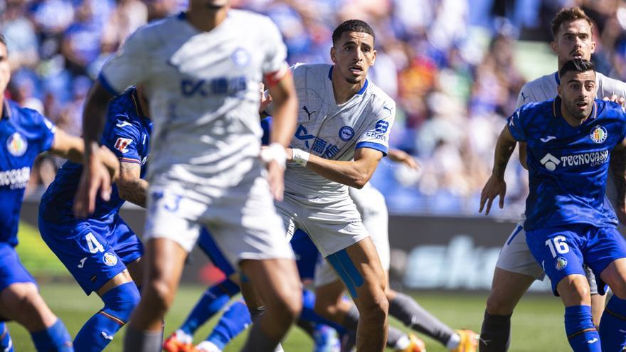 El Alavés vuelve a las andadas lejos de Mendizorroza