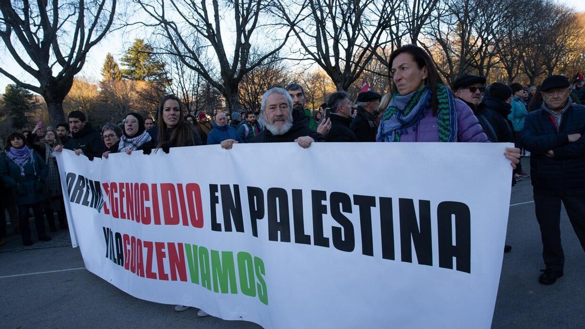 Multitudinaria manifestación en Pamplona para parar el &quot;genocidio&quot; en Gaza