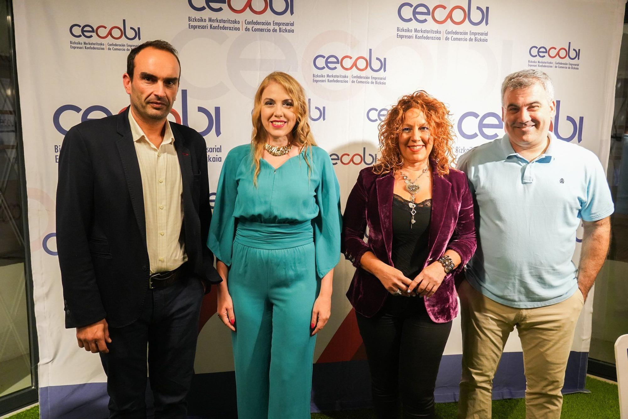 Jagoba Santiesteban, Ania López; la presidenta de Balmadenda, María López Negrete, y Jesús de la Fuente.