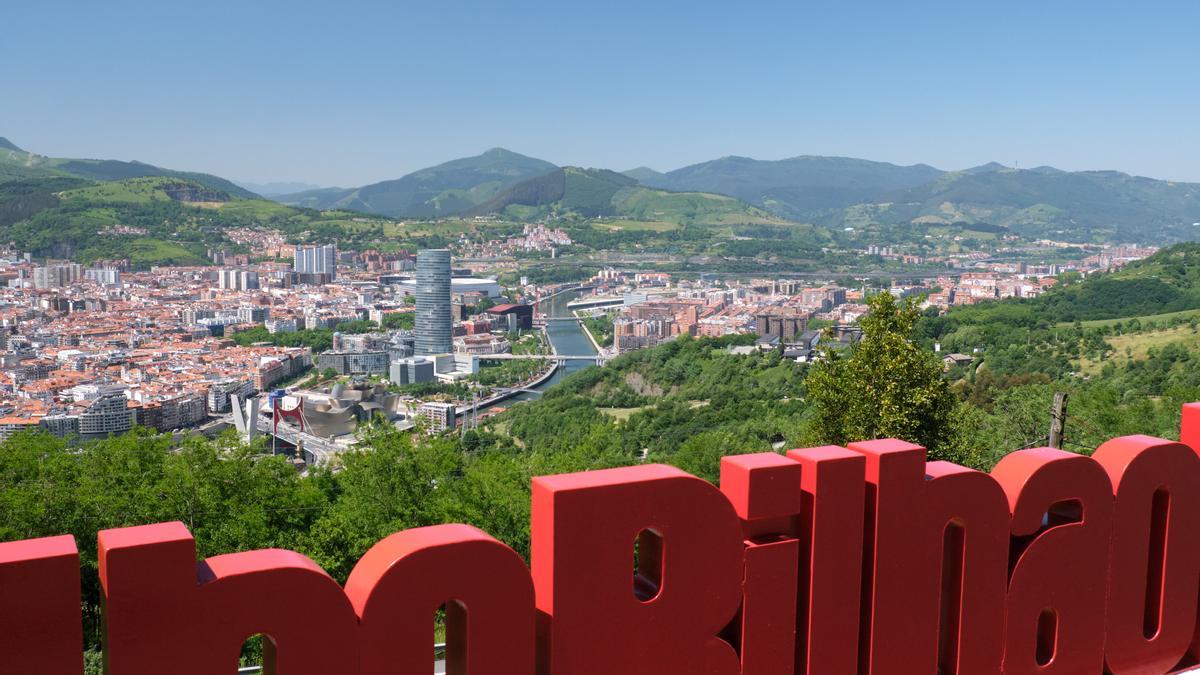 Bilbo, Artxandako begiratokitik ikusita.