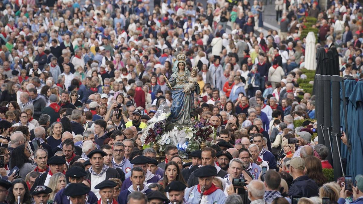Procesión Virgen Blanca 2025