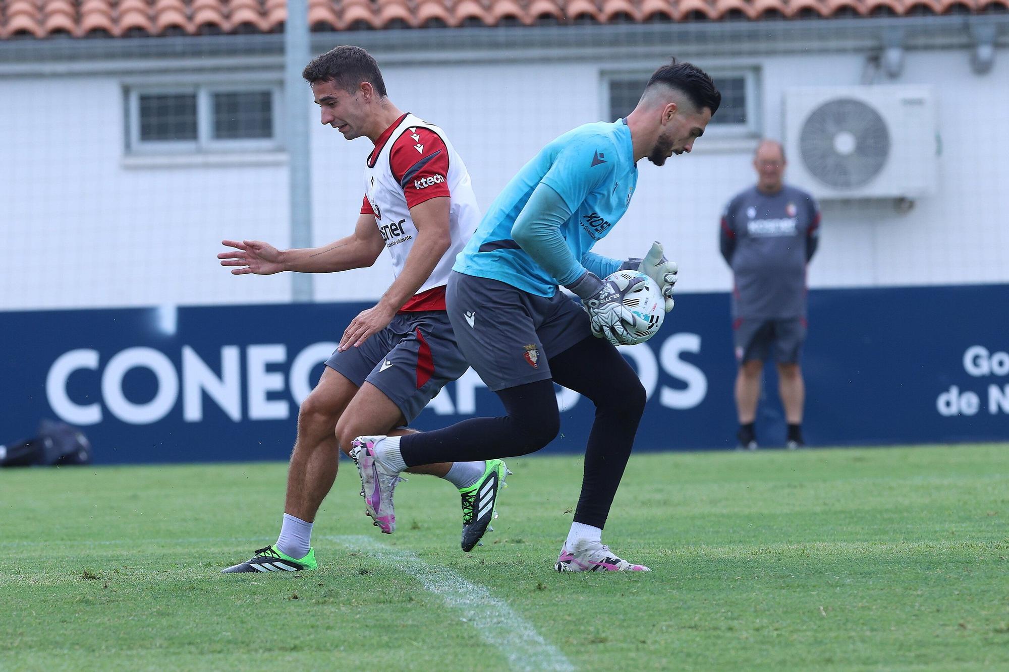 Fotos del entrenamiento de Osasuna (lunes 1 de septiembre de 2025)