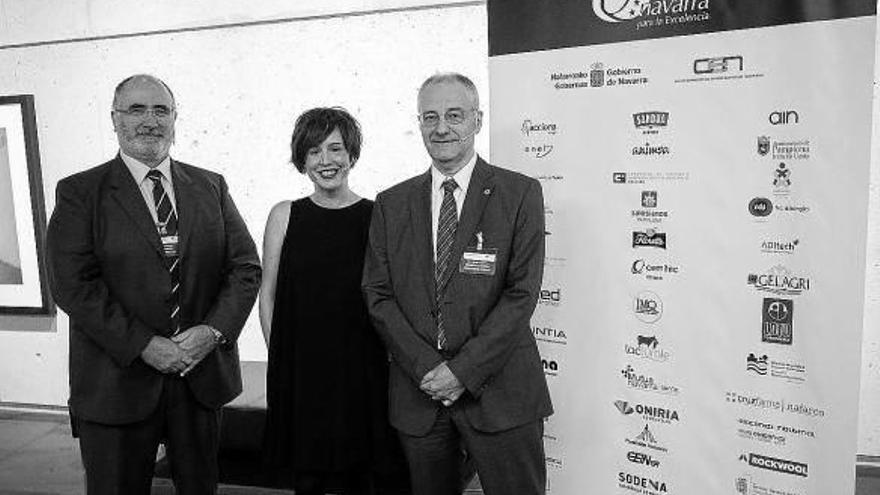 Raúl Musitu (Sumelec), Ana Goyen (Ingeteam) y José Ignacio Larretxi (Siemens Gamesa).
