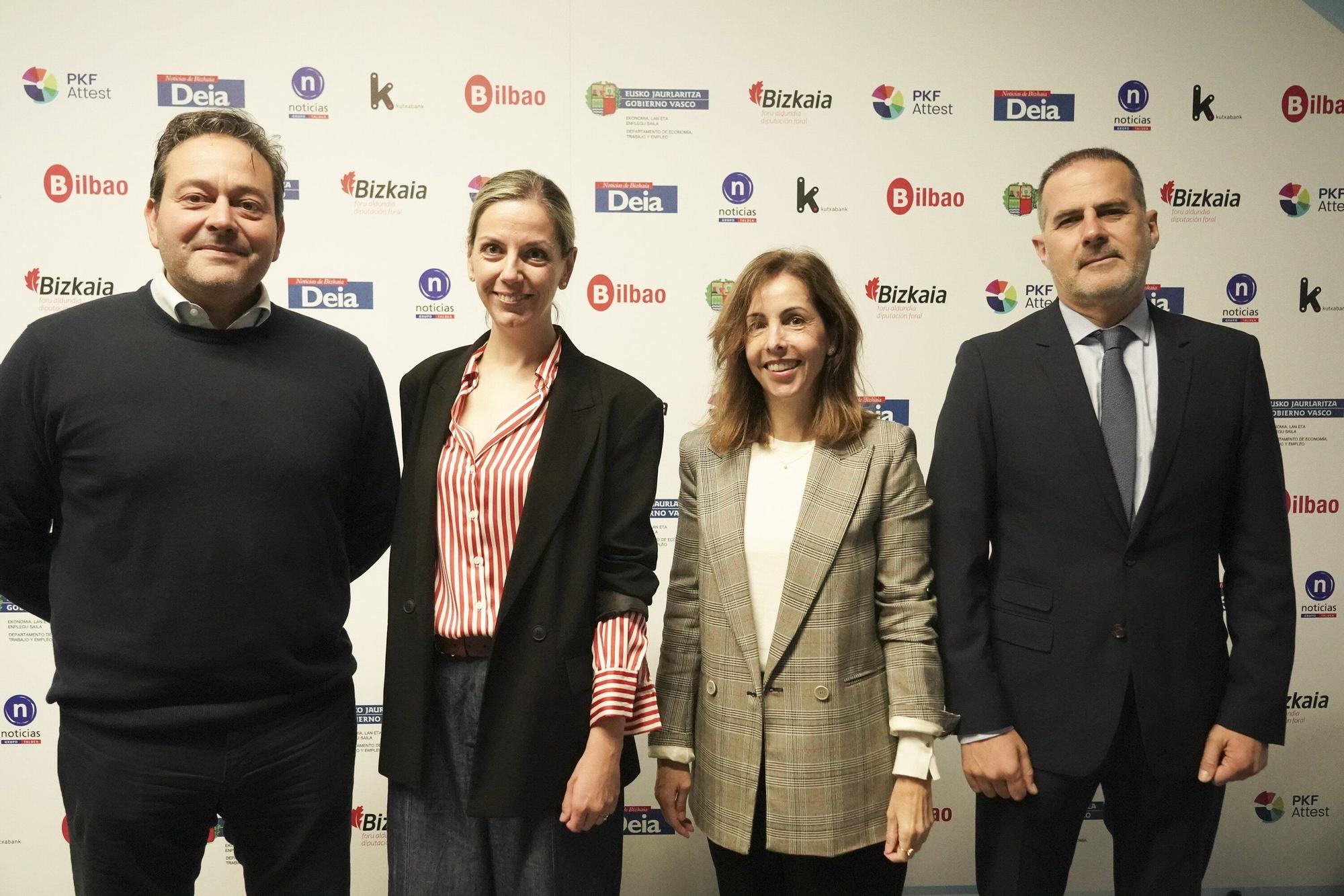 Marco Besteiro, Virginia Vargas, Marisa Cuesta y David Pérez, sonrientes en el photocall.
