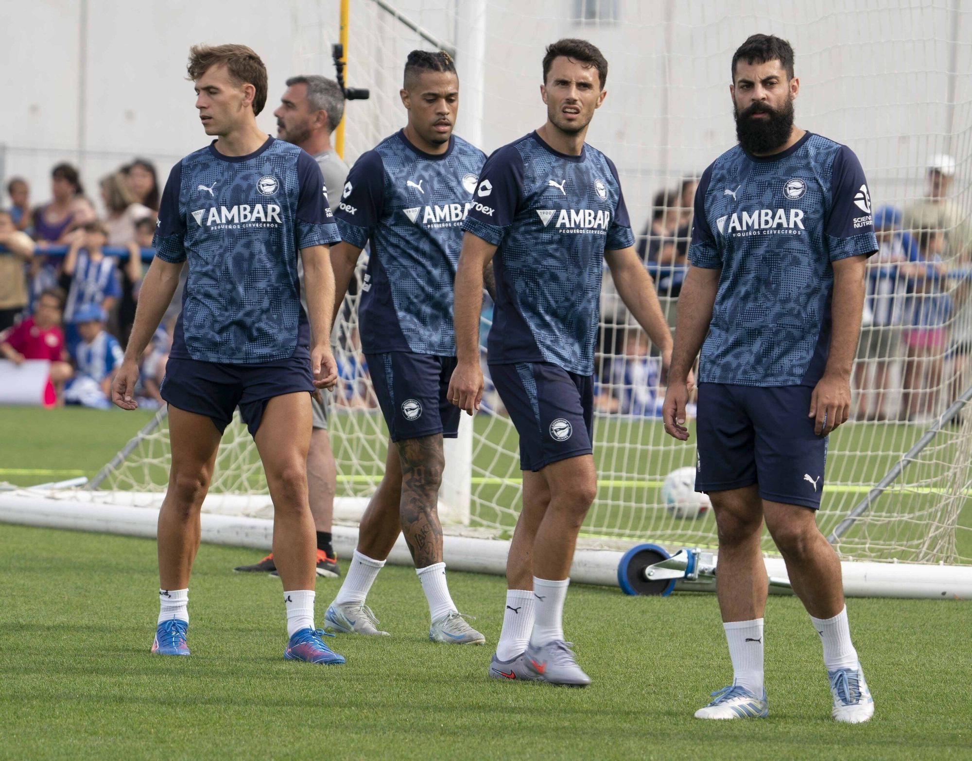 En imágenes: Una afición entregada al Alavés