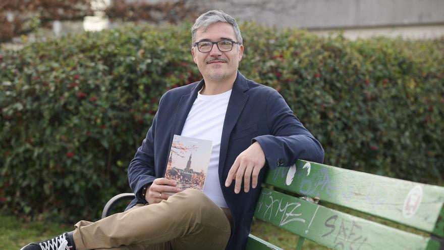 Per Gaztelu compone una novela verso a verso