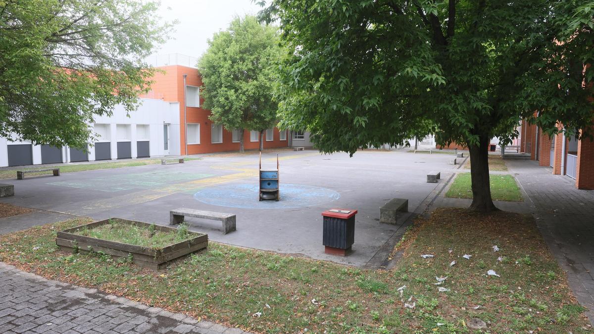 Instalaciones del IES Zabalgana de Vitoria Instalaciones del IES Zabalgana de Vitoria