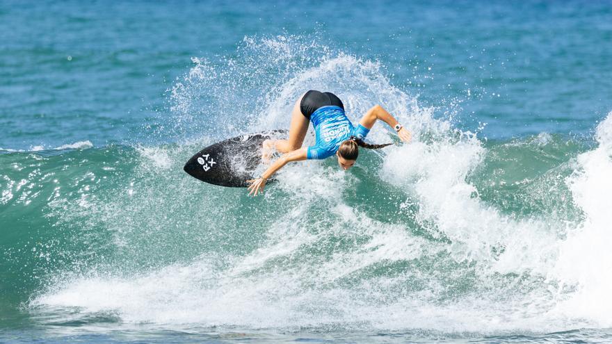 Janire Gonzalez Etxabarri, tercera en el Mundial Junior de surf