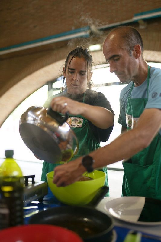 Kantu Afaria y concurso gastronómico en las Agorreko Santikutzak de Legazpi