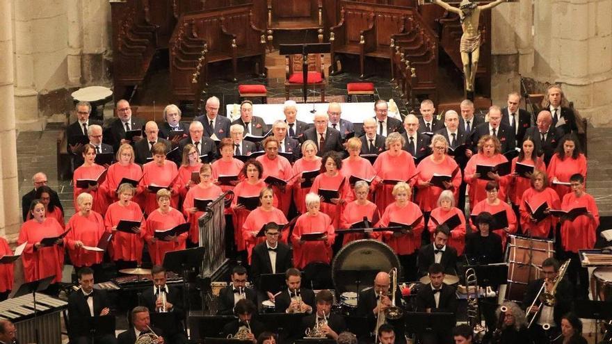 Las bandas de Laudio y Laguardia se dejan atrapar por la Coral Manuel Iradier