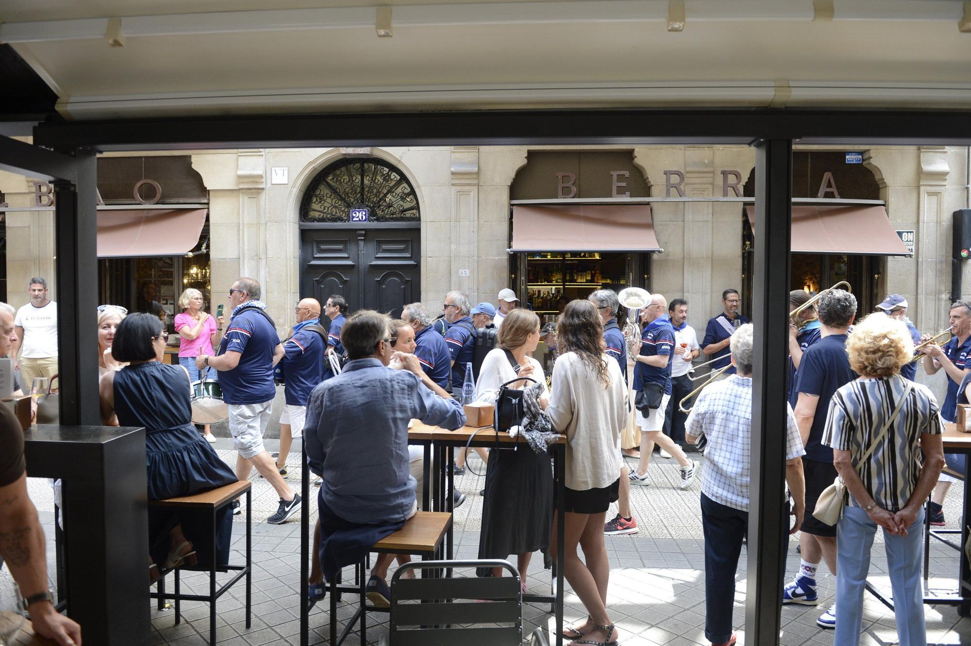 En imágenes: Fanfarria, potes y... mucha diversión en Aste Nagusia
