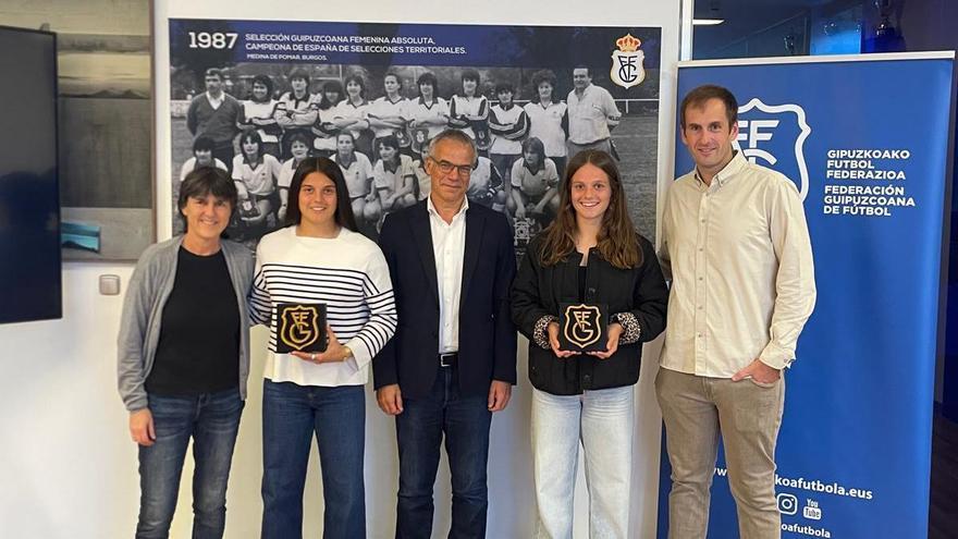 Julia Arrula y Aiara Agirrezabala, distinguidas por la Federación Guipuzcoana
