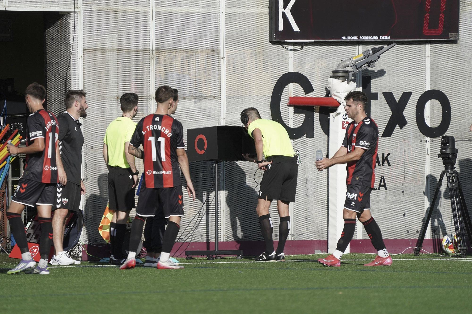 En imágenes: El Arenas no logra pasar del empate ante el Cacereño