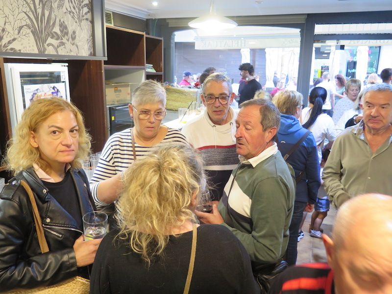 La inauguración de la cafetería Laitz de Zumarraga, en imágenes