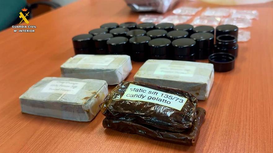 Imputado un vecino de Viana tras interceptarse en Logroño un envío postal con hachís
