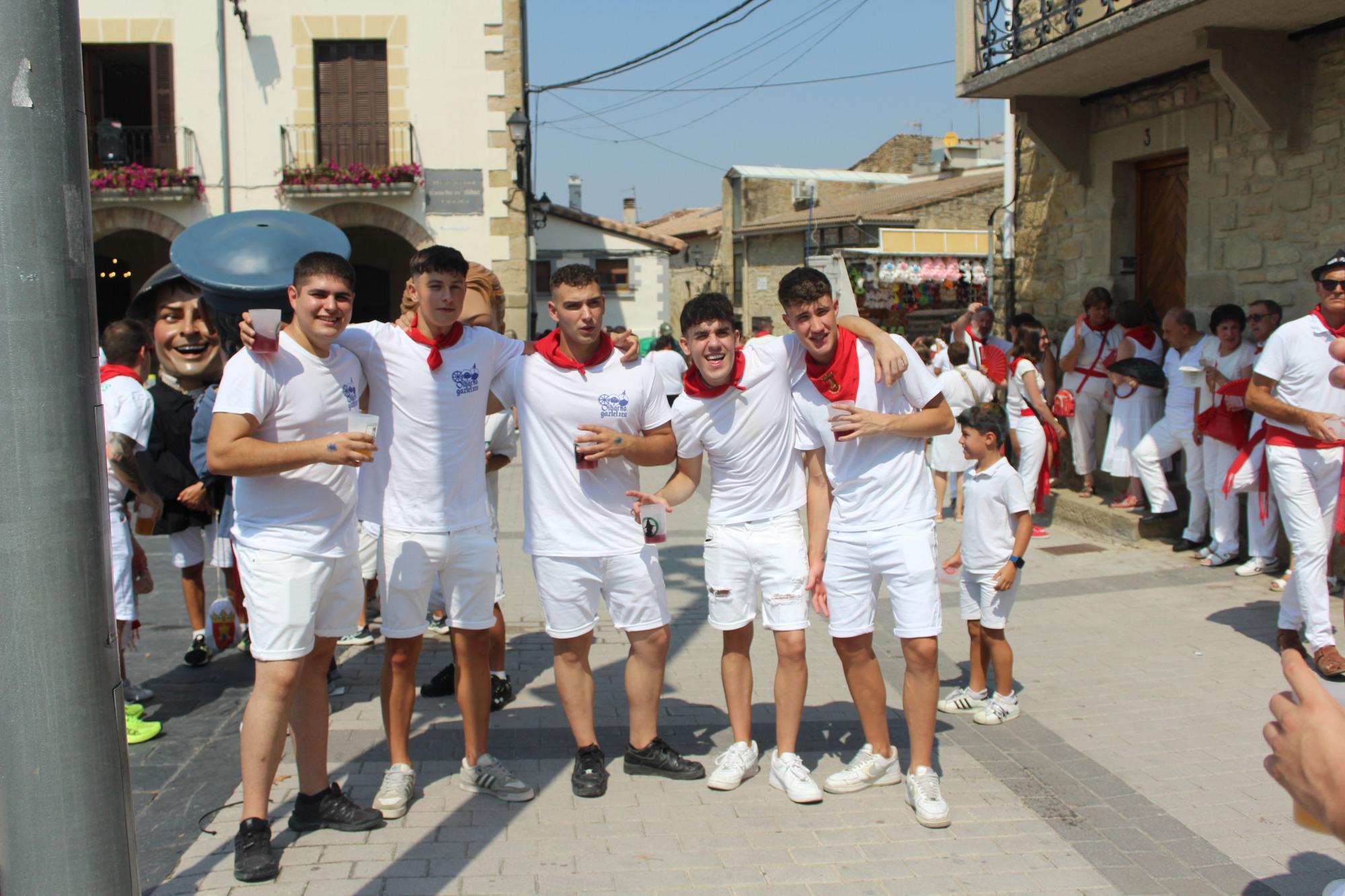 Fotos del inicio de las fiestas de Aibar