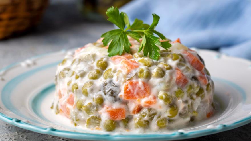 Claves para hacer una ensaladilla rusa perfecta con una mayonesa personalizada