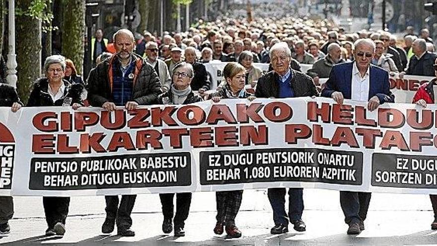 Por una pensión de 1.080 euros