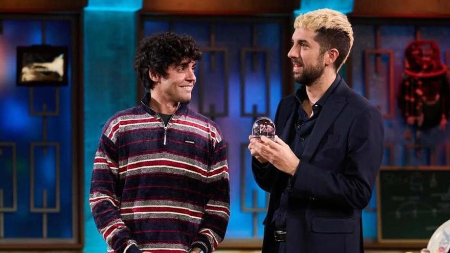 Javier Ambrossi, en su primera entrevista en ‘La Revuelta’ tras su ruptura con Javier Calvo: “Hay corazones que se rompen”