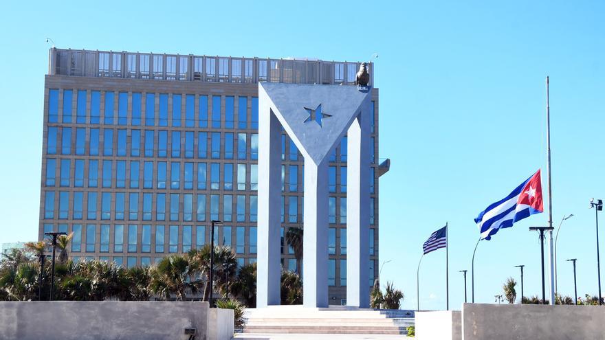 Los cortes eléctricos en Cuba alcanzan niveles récord debido al bloqueo petrolero de Estados Unidos