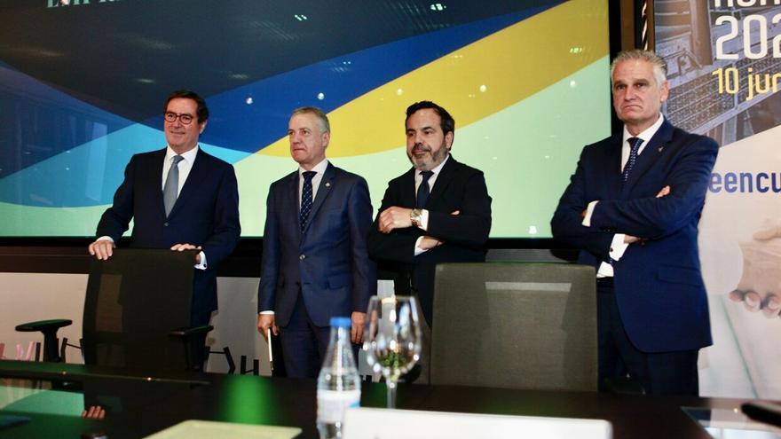 El lehendakari se reunirá con el presidente de Mercedes Benz para trasladar el compromiso de Euskadi con el sector de la automoción