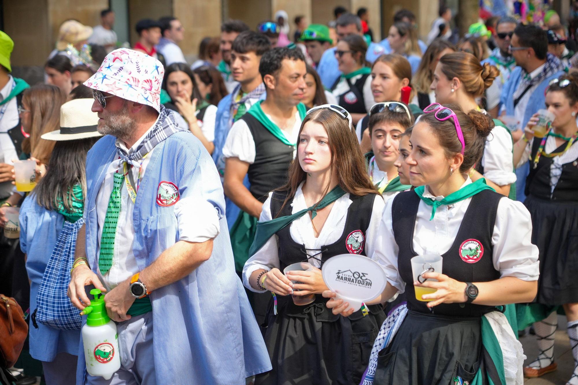 En imágenes: Blusas y neskas veteranos celebran su día grande en La Blanca