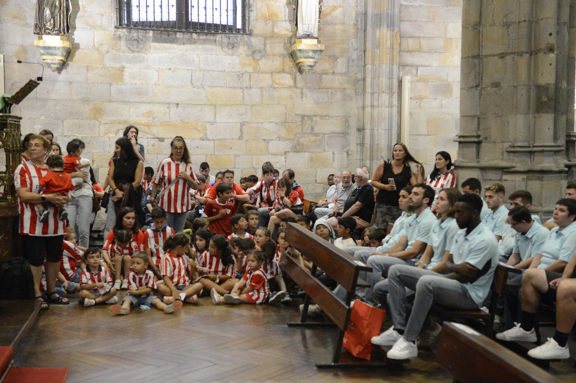 En imágenes: así ha sido la visita del Athletic a la Amatxu de Begoña