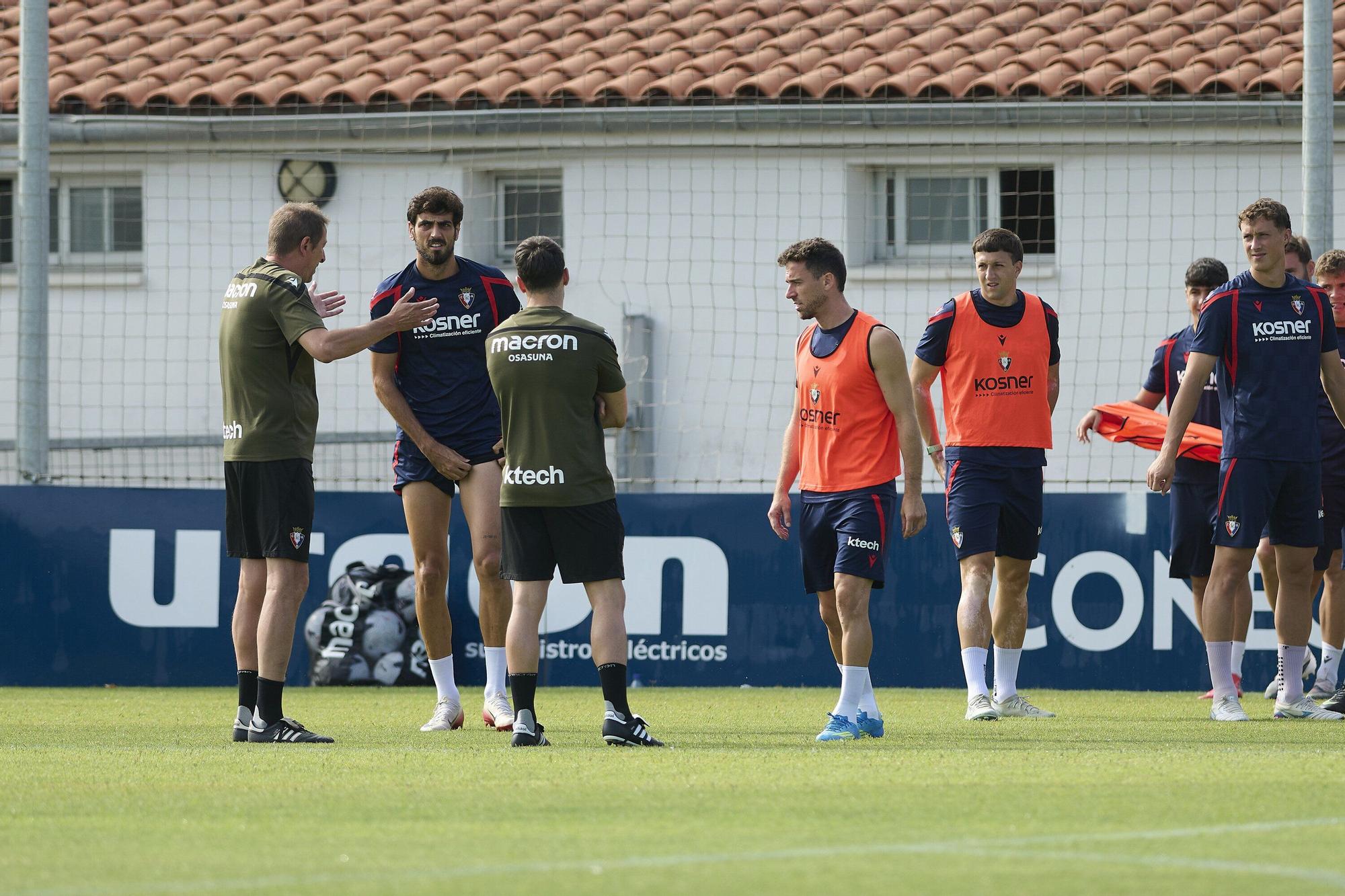 Fotos del entrenamiento de Osasuna del 15 de julio