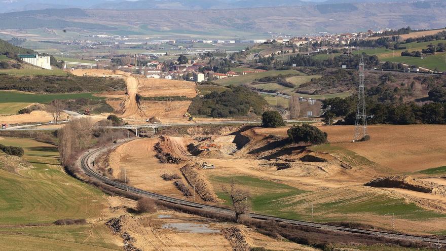 Sustrai Erakuntza llama a una 'recogida masiva de alegaciones populares' contra el proyecto del TAV