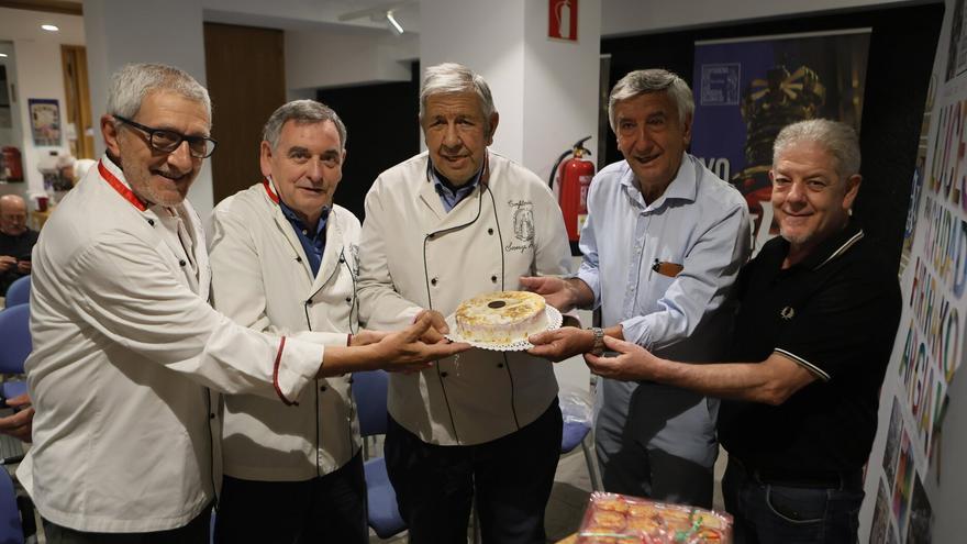 En imágenes: Los dulces de fiestas de la Cofradía de la Virgen Blanca