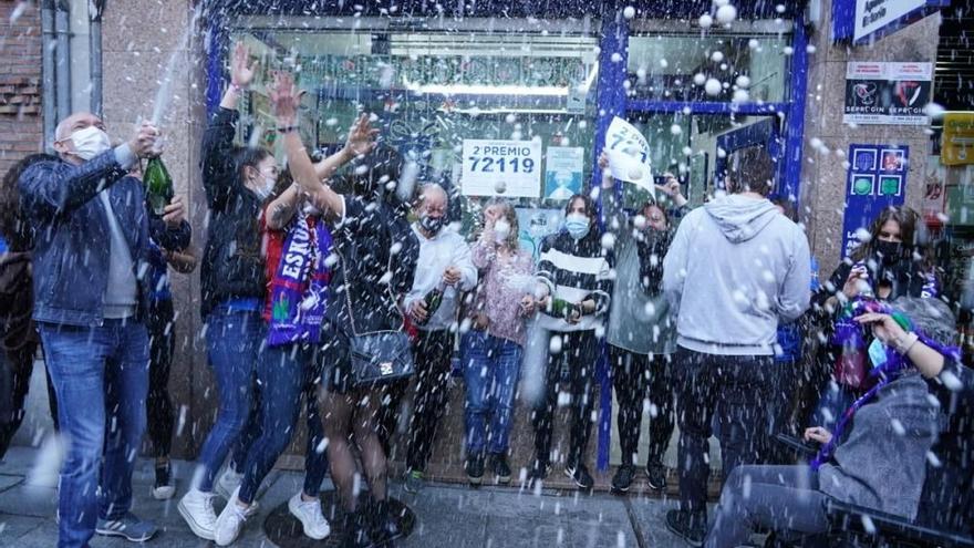 Una vecina de Basauri gana el segundo premio de la Lotería por segunda vez en tres años: "Estoy que no me lo creo"