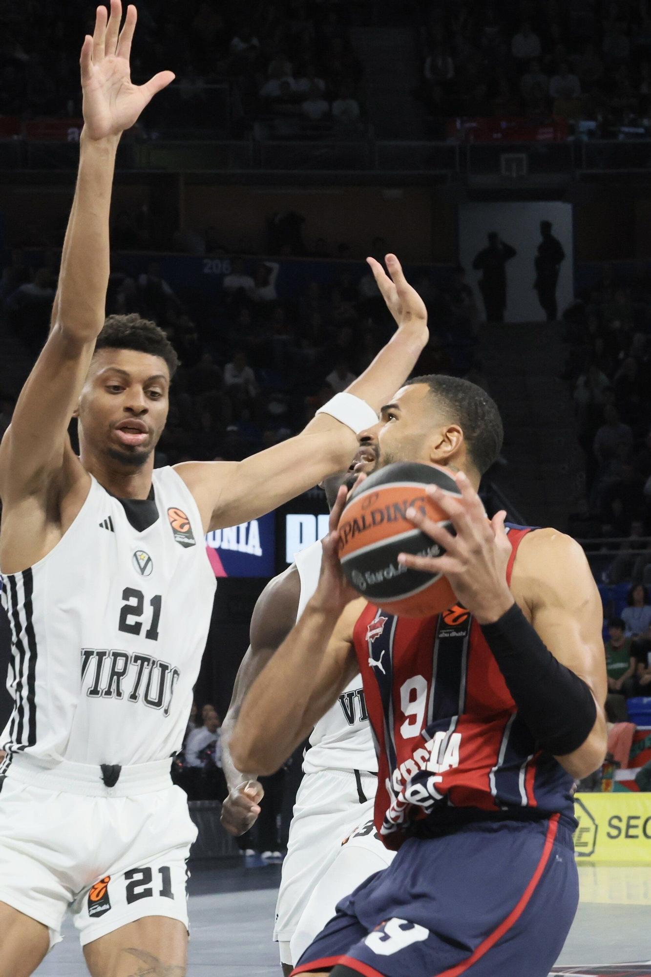 En imágenes: Todas las fotos del Baskonia - Bologna