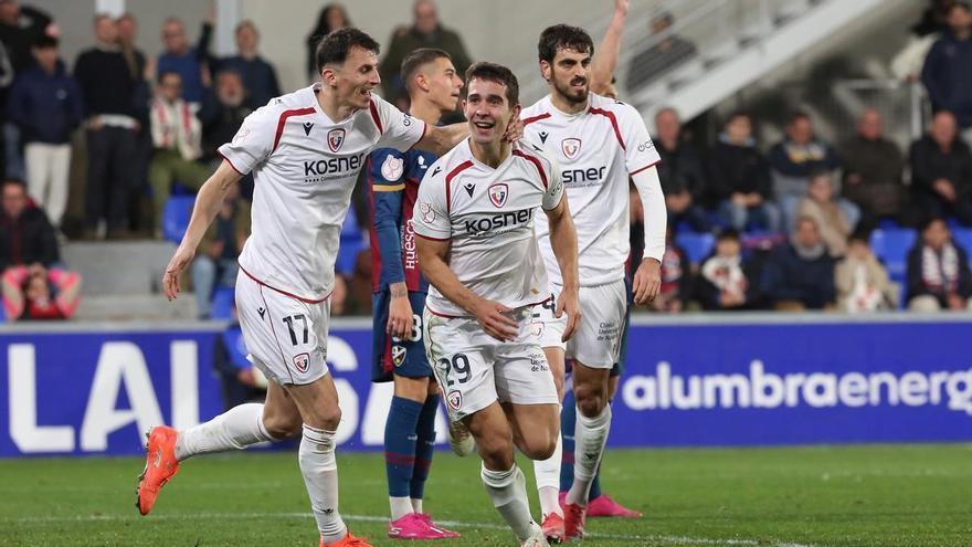 Clasificación agónica de Osasuna en Huesca (2-4)