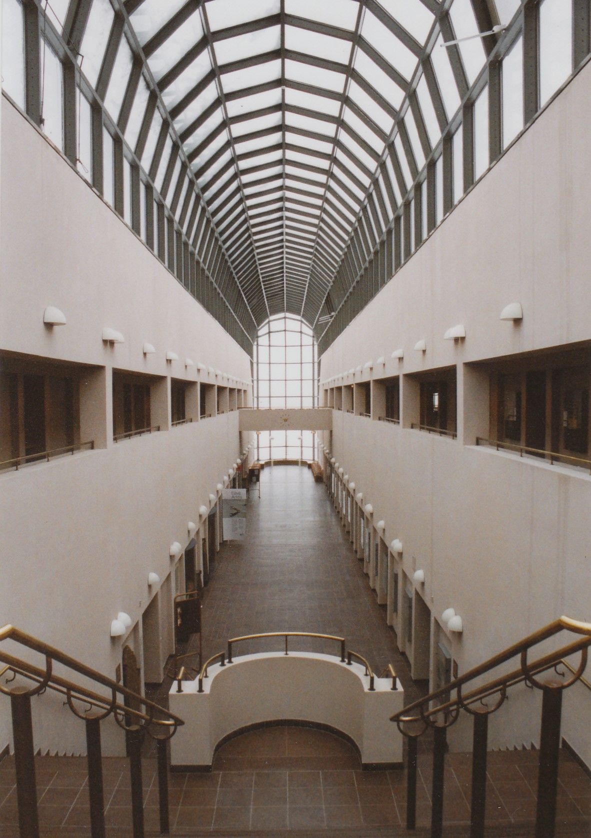 Pasillo central de Arktikum.