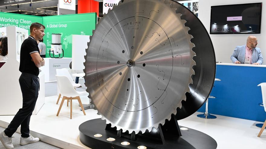 “Si EE.UU. se tambalea hay que tener pie en otros países para seguir avanzando”