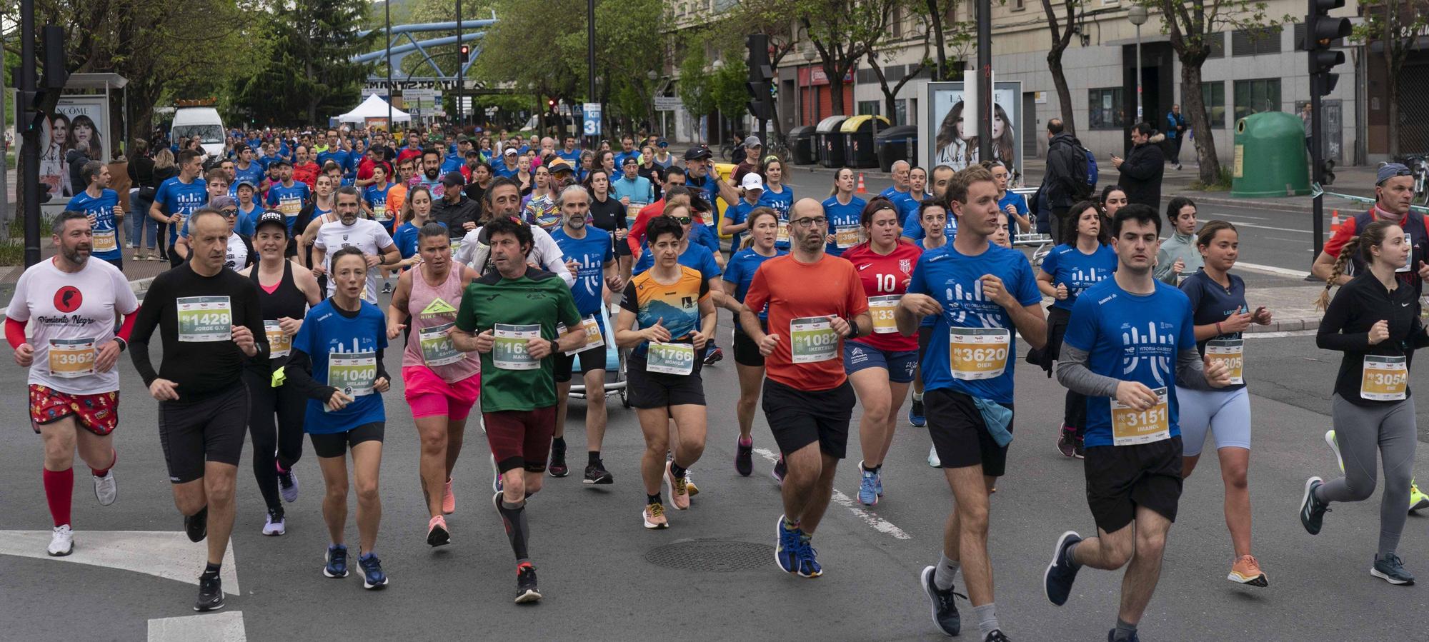 Las mejores imágenes de la Maratón Martín Fiz (¡Búscate en las fotos!)