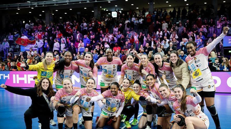 &#039;Las Guerreras&#039; se estrenan este martes ante Serbia en la segunda fase del Mundial de balonmano
