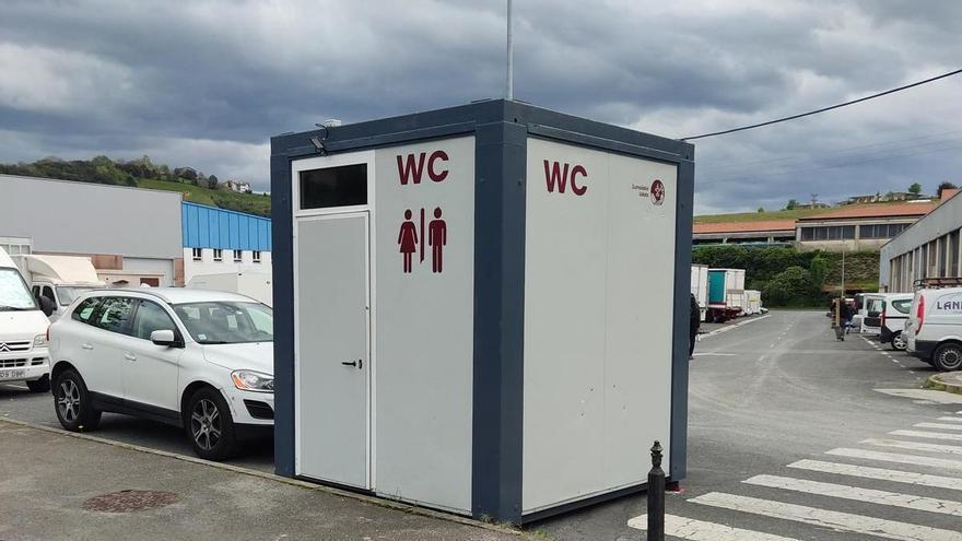 El PNV de Zumaia exige un baño permanente en Basustabidea