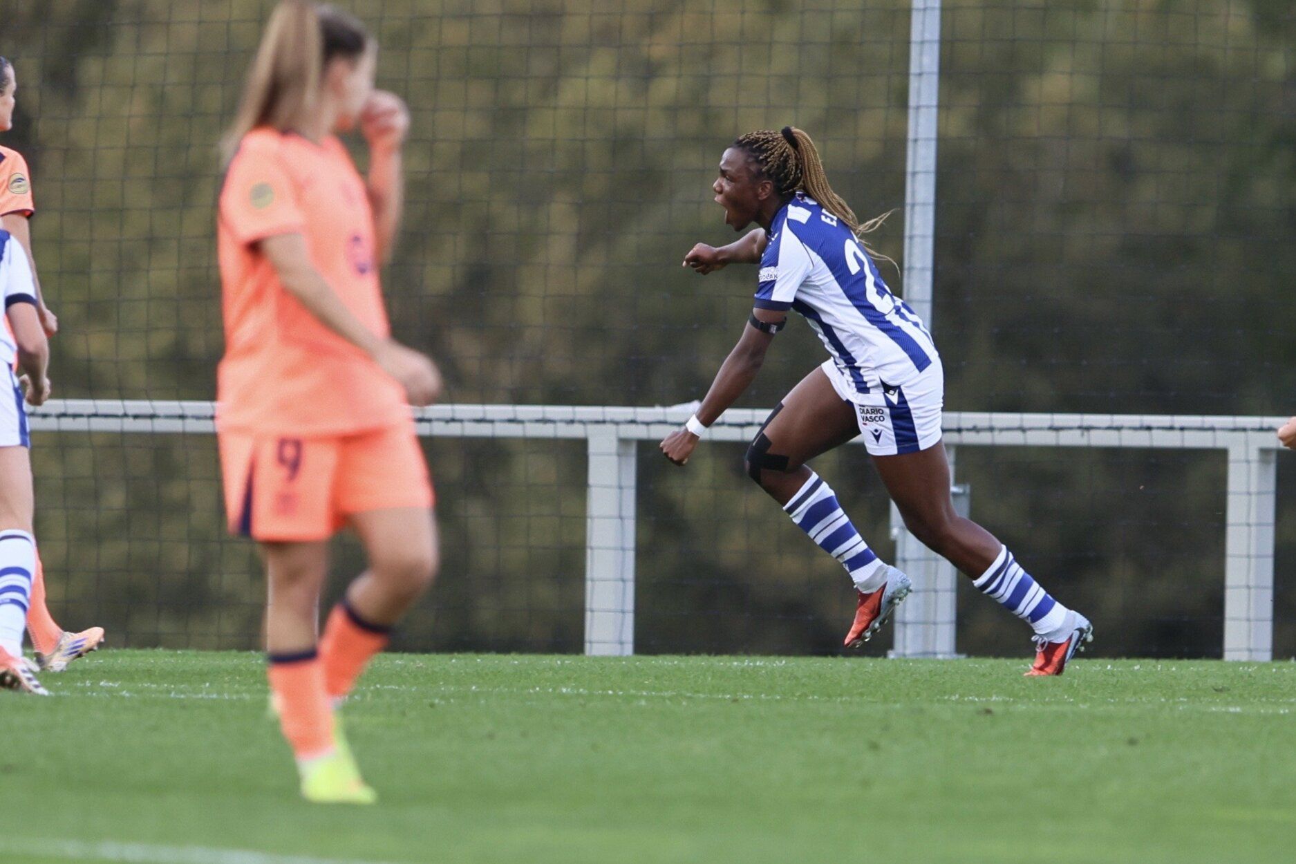 Las mejores imágenes del partido de la Real frente al Barcelona de la Liga F