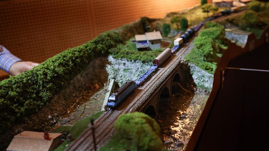 Bilbao acoge este domingo un mercadillo de trenes de colección