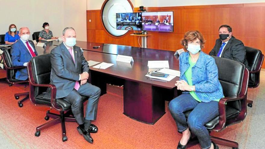 Erkoreka y Darias reactivan con tres traspasos el cumplimiento del Estatuto